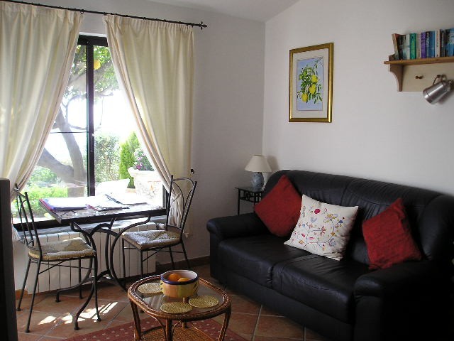 Alojamento - Apartamentos - Fantastic Two Bedroom Villa Located at Quinta da Marinha Golf Resort - ID 6252