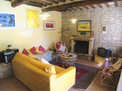 Country Houses to rent in Todi, Umbria, Italy