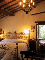 Country Houses to rent in Massa Martana, Umbria, Italy