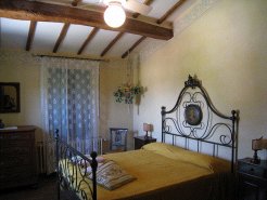 Private Homes to rent in Todi, Umbria, Italy