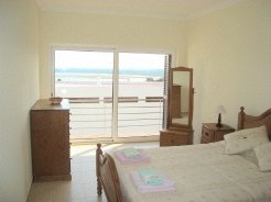 Villas to rent in Foz do Arelho, Silver Coast, Portugal