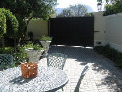 Cottages to rent in Cape Town, Western Cape, South Africa