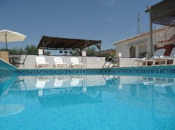 Exclusive Luxury Accommodation to rent in Iznajar, Cordoba Province/Rural Andalucia, Spain