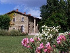 Holiday Farms to rent in Assisi, Umbria, Italy