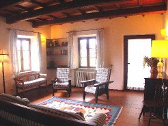 Holiday Farms to rent in Assisi, Umbria, Italy