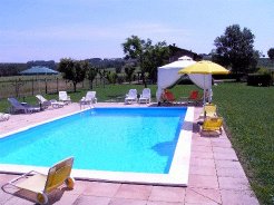 Holiday Farms to rent in Assisi, Umbria, Italy