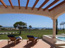 Beachfront Apartments to rent in Almancil, Algarve, Portugal