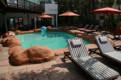 Beachfront Accommodation to rent in Durban, KwaZulu Natal, South Africa