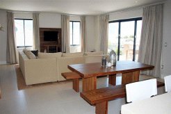 Self Catering to rent in Hermanus, Western Cape, South Africa