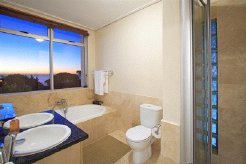 Self Catering to rent in Cape Town, Atlantic Seaboard, South Africa