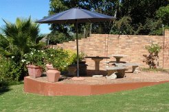 Guest Houses to rent in Grahamstown, Makana, South Africa