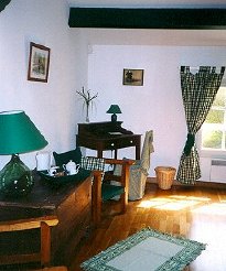 Bed and Breakfasts to rent in VELLUIRE, PAYS DE LOIRE, France