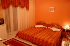 Hostels to rent in ERMOUPOLIS-SYROS, SYROS ISLAND, Greece