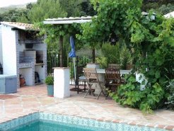 Holiday Apartments to rent in Alozaina, Malaga, Spain