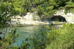 Beach Hotels to rent in Aegina Island, Aegina (Attica - Saronic Islands), Greece