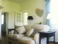 Country Cottages to rent in Totland, Isle of Wight, United Kingdom