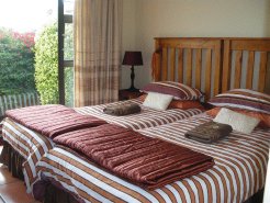 Budget Apartments to rent in Jeffreys Bay, Eastern Cape, South Africa
