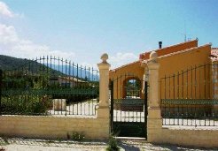 Beach Chalets to rent in Jalon, Alicante, Spain