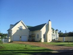 Guest Houses to rent in Cape Town, Western Cape, South Africa