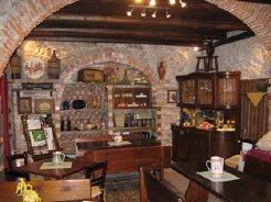 Bed and Breakfasts to rent in castiglione di sicilia, sicilia, Italy