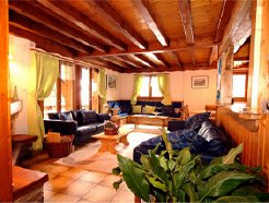 Chalets to rent in Les Gets, Portes du Soleil Ski Area, France