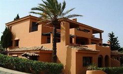 Beachfront Apartments to rent in Estepona, Andalucia, Spain