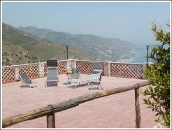 Bed and Breakfasts to rent in Taormina, Sicilia, Italy