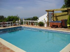 Holiday Apartments to rent in Loule, Algarve, Portugal