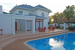 Holiday Rentals & Accommodation - Self Catering - South Africa - Klein Karoo - Oudtshoorn
