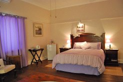 Self Catering to rent in Oudtshoorn, Klein Karoo, South Africa