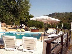 Bed and Breakfasts to rent in Puerto Serrano, Andalucia, Spain
