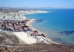 Beachfront Apartments to rent in Realmonte, Sicily, Italy