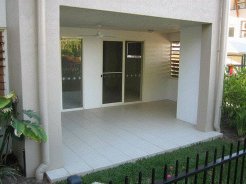 Apartments to rent in Cairns, Far North Queensland, Australia