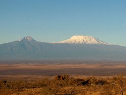 Holiday Rentals & Accommodation - Private Game Reserves - Kenya - Amboseli/Tsavo - Campi ya Kanzi