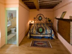 Holiday Apartments to rent in Todi, Umbria, Italy