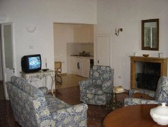 Holiday Apartments to rent in Todi, Umbria, Italy