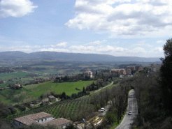 Private Homes to rent in Todi, Umbria, Italy