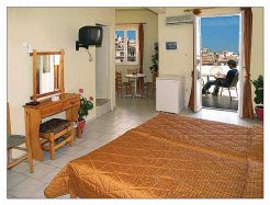 Guest Houses to rent in ERMOUPOLIS, CYCLADES, Greece
