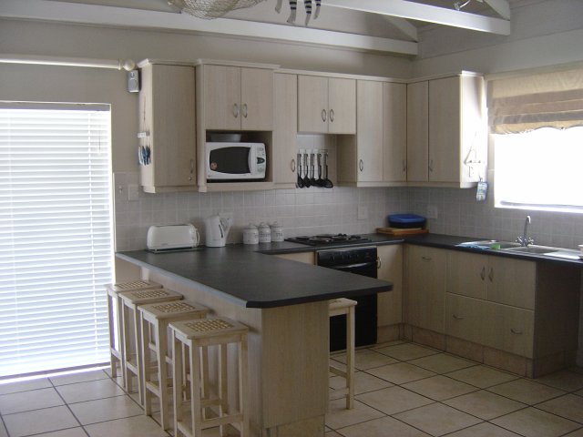 Beach Houses to rent in Klein Brak Rivier, Garden Route, South Africa