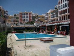 Holiday Apartments to rent in Torrevieja, Costa Blanca (south), Spain