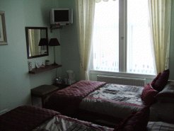 Bed and Breakfasts to rent in Kirkcaldy, Great Britain, Scotland