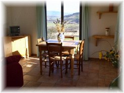 Holiday Apartments to rent in Todi, Umbria, Italy