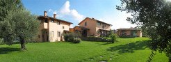 Holiday Apartments to rent in Todi, Umbria, Italy