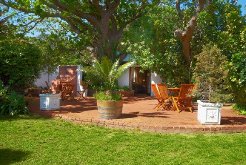 Guest Houses to rent in Cape Town, Western Cape, South Africa