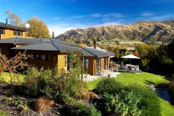 Lodges and Retreats to rent in Wanaka, Otago, New Zealand