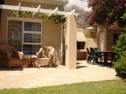 Self Catering to rent in Cape Town, Western Cape, South Africa
