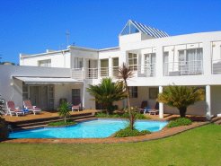Holiday Rentals & Accommodation - Villas - South Africa - Western Cape - Cape Town