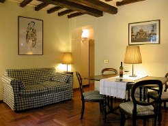 Holiday Apartments to rent in Rome, Campo de Fiori, Italy