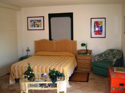 Self Catering to rent in acirela, sicily, Italy