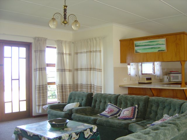 Holiday Accommodation to rent in Reebok, Garden Route, South Africa